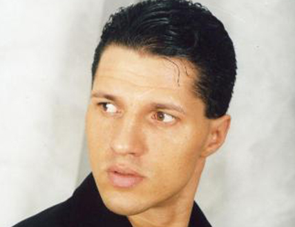 Zsolt chippendale táncos